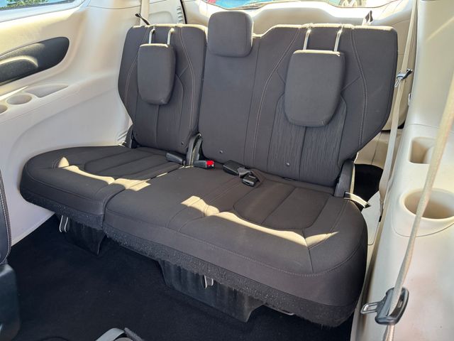 Used 2019 Chrysler Pacifica - photo 19