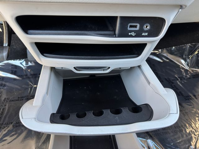 Used 2019 Chrysler Pacifica - photo 29