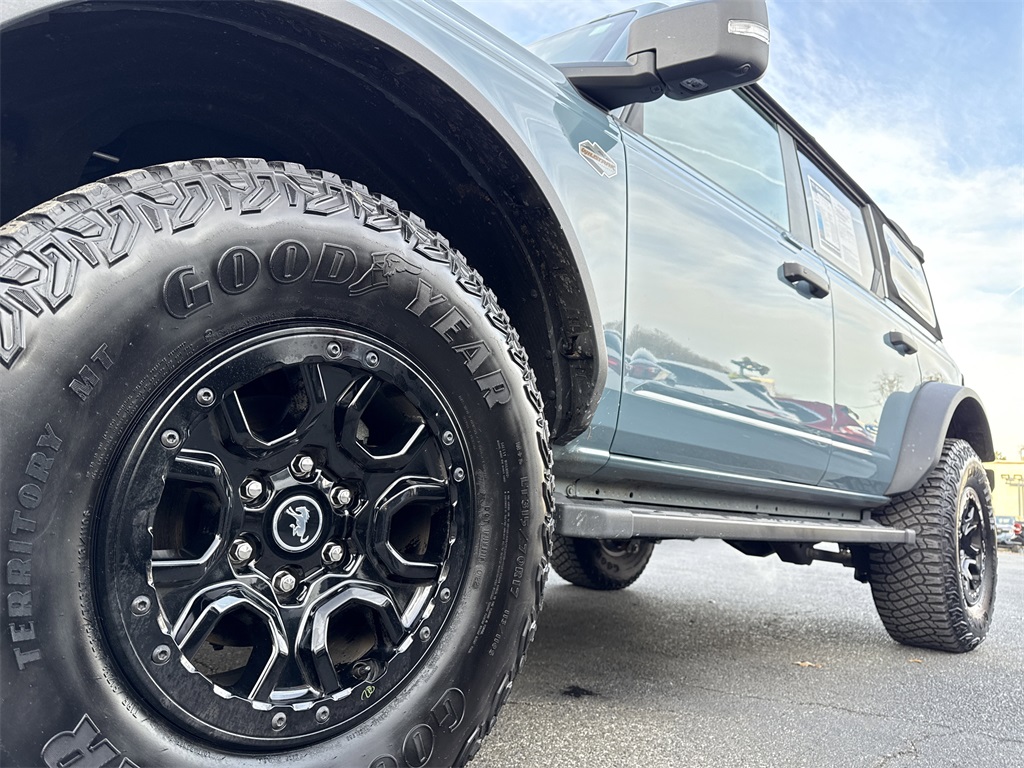 Used 2022 Ford Bronco - photo 12