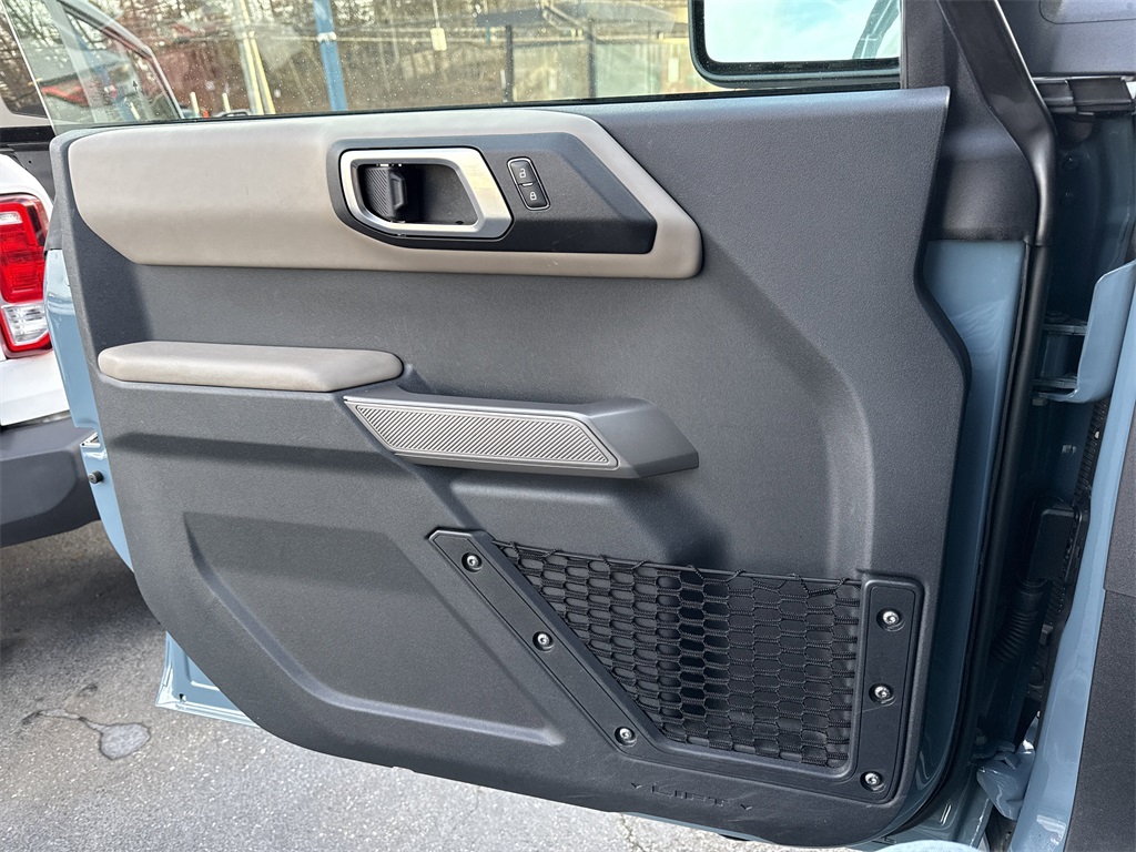 Used 2022 Ford Bronco - photo 27