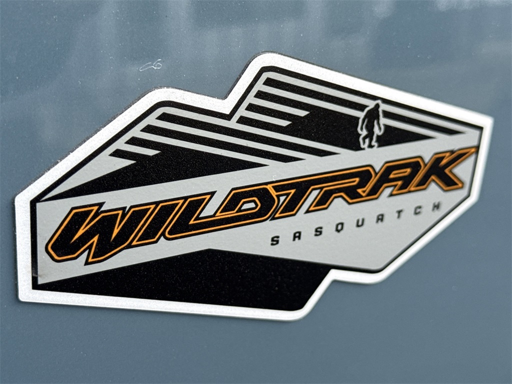 Used 2022 Ford Bronco - photo 36