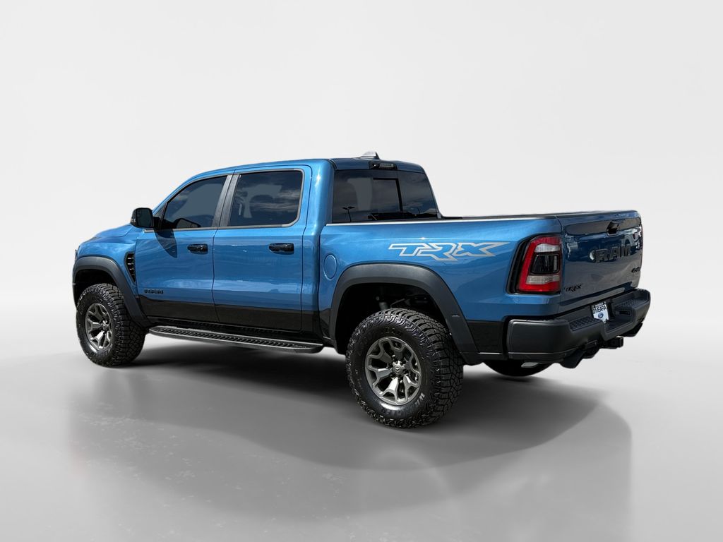 Used 2024 Ram 1500 - photo 2
