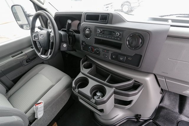 New 1996 Ford E-450 - photo 17