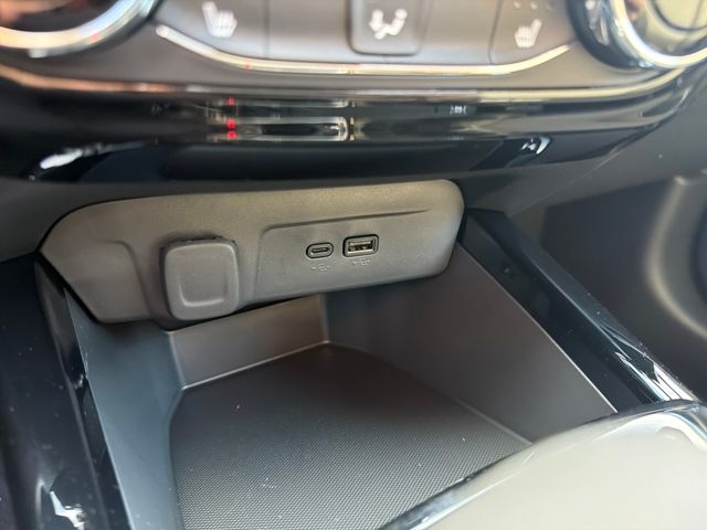 New 2026 Chevrolet Trax - photo 31