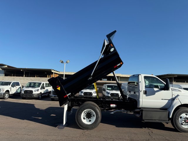 New 2025 Ford F-750 - photo 10