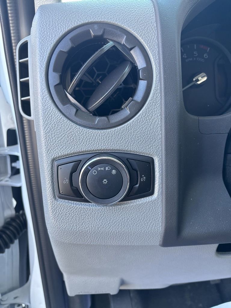 New 1996 Ford E-450 - photo 17