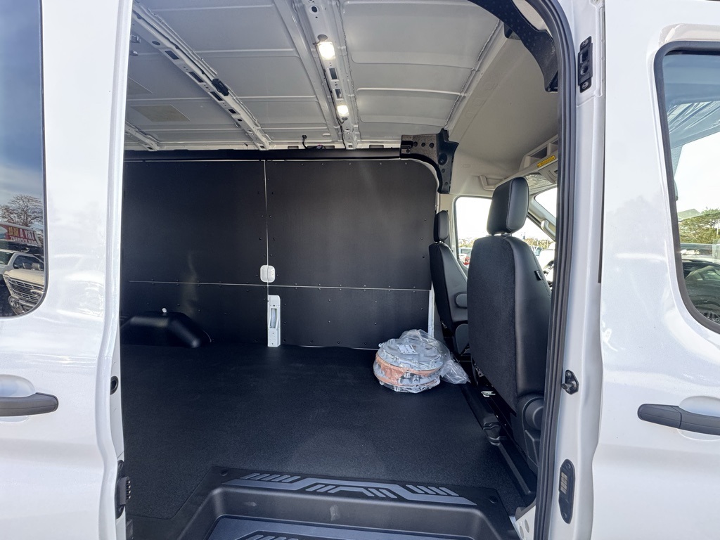 New 2026 Ford Transit 250 - photo 10