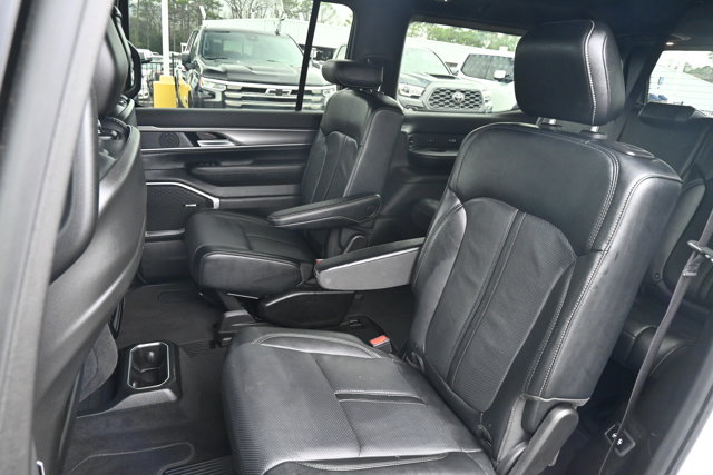 Used 2024 Jeep Wagoneer - photo 30