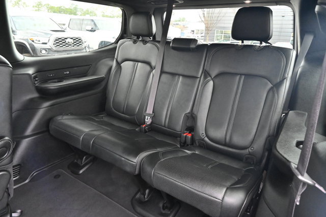 Used 2024 Jeep Wagoneer - photo 31
