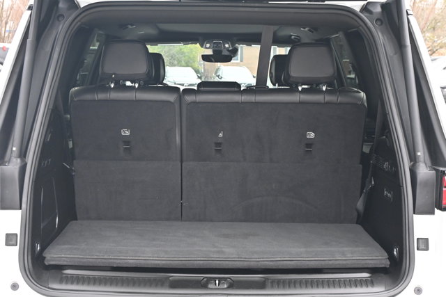 Used 2024 Jeep Wagoneer - photo 34