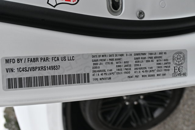 Used 2024 Jeep Wagoneer - photo 21