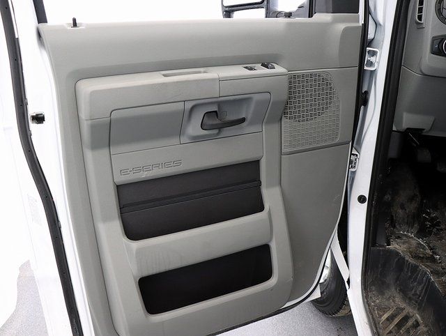 New 2025 Ford E-350 - photo 18