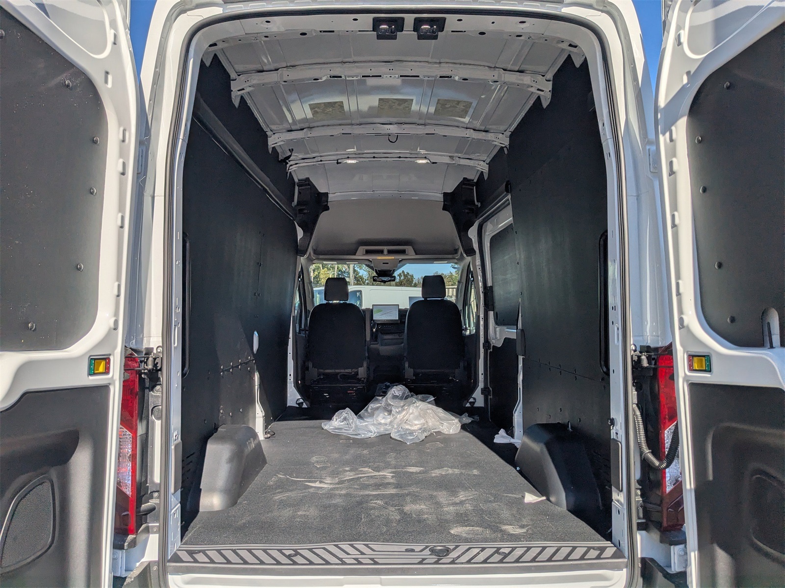 New 2026 Ford Transit 250 - photo 15
