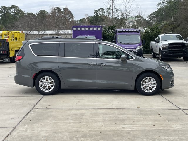 Used 2022 Chrysler Pacifica - photo 11