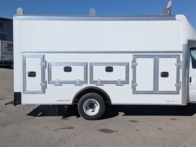 New 1996 Ford E-450 - photo 10