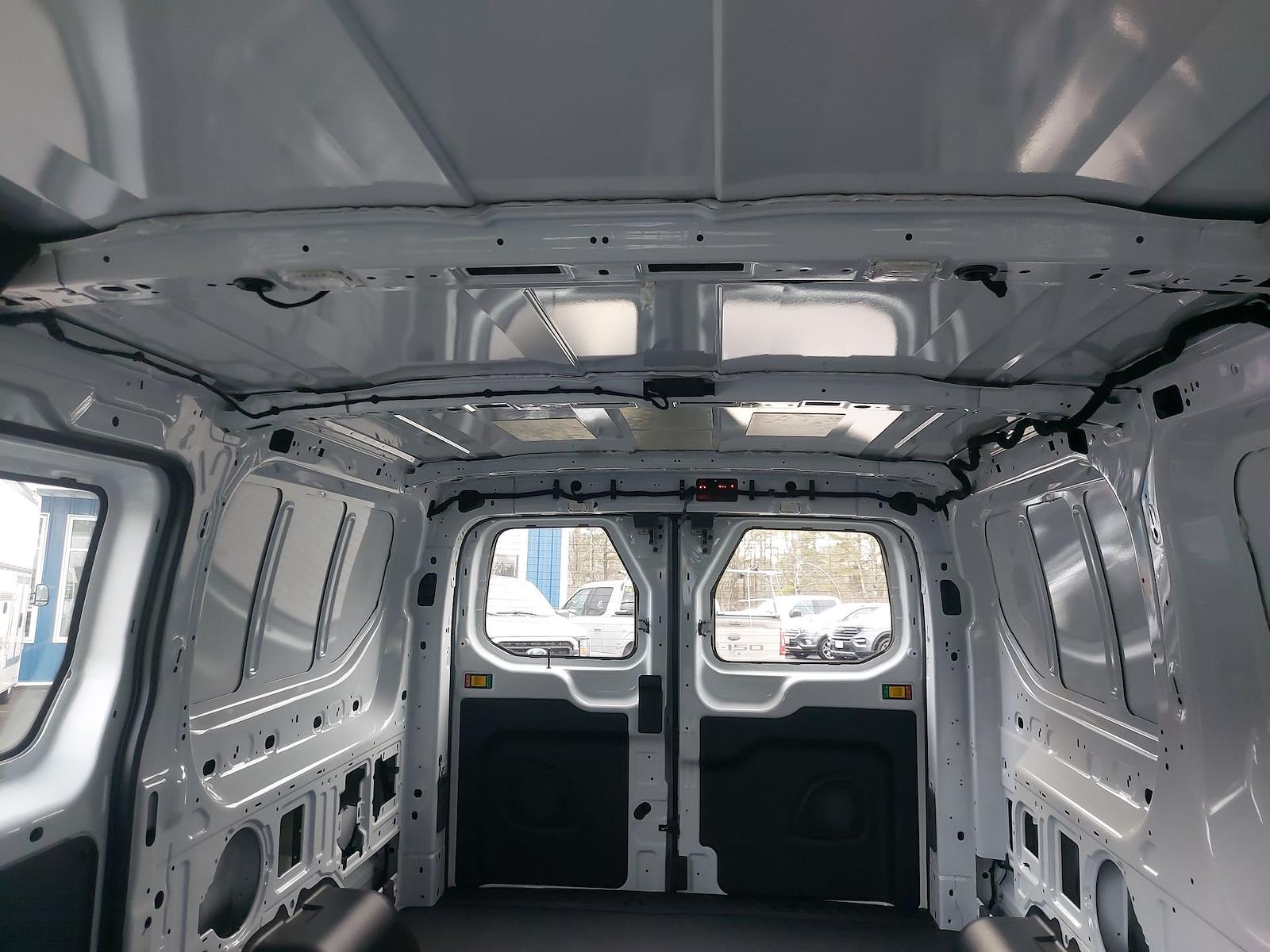 New 2026 Ford Transit 250 - photo 15