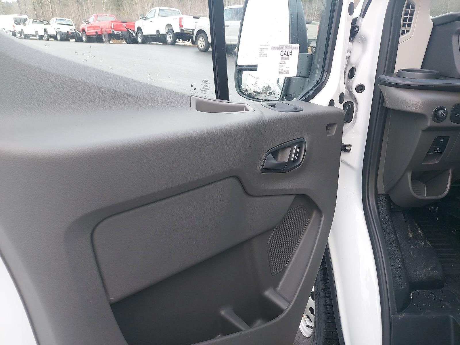 New 2026 Ford Transit 250 - photo 7