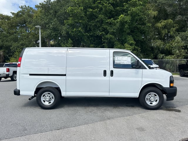 New 2025 Chevrolet Express 2500 - photo 6