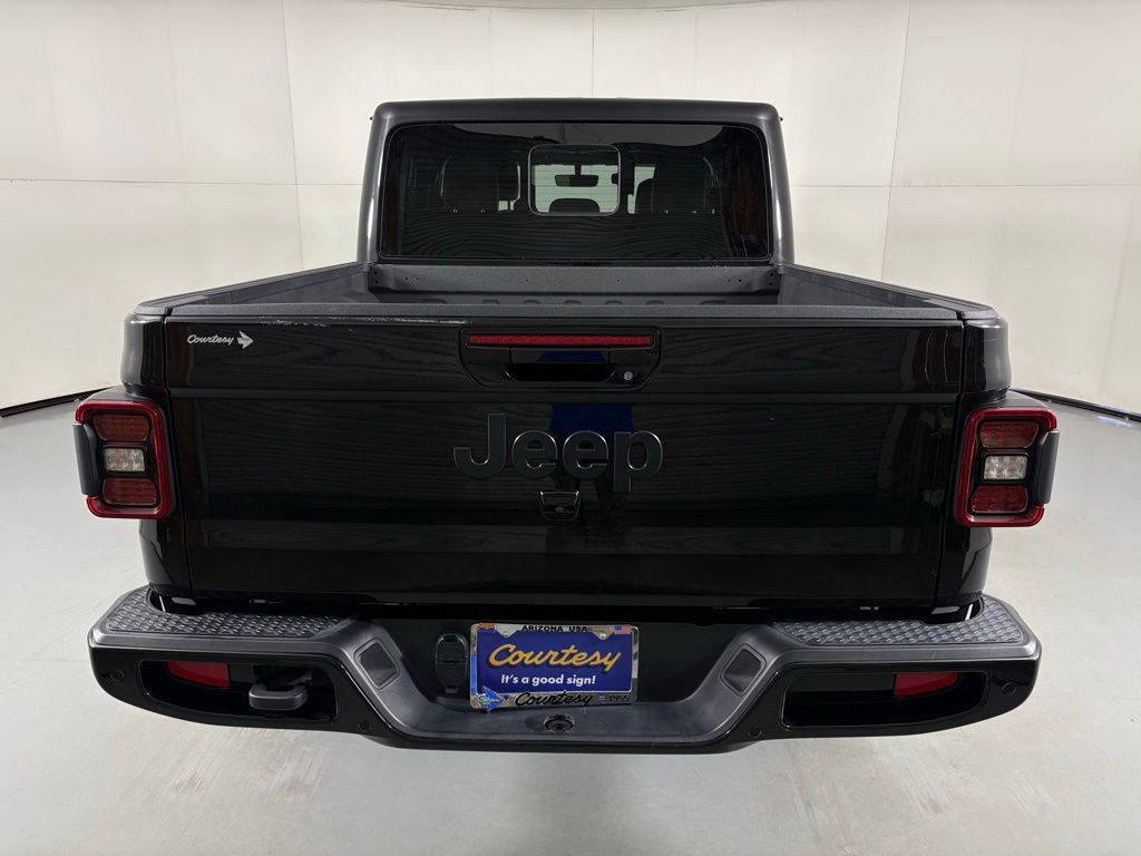 Used 2023 Jeep Gladiator - photo 43