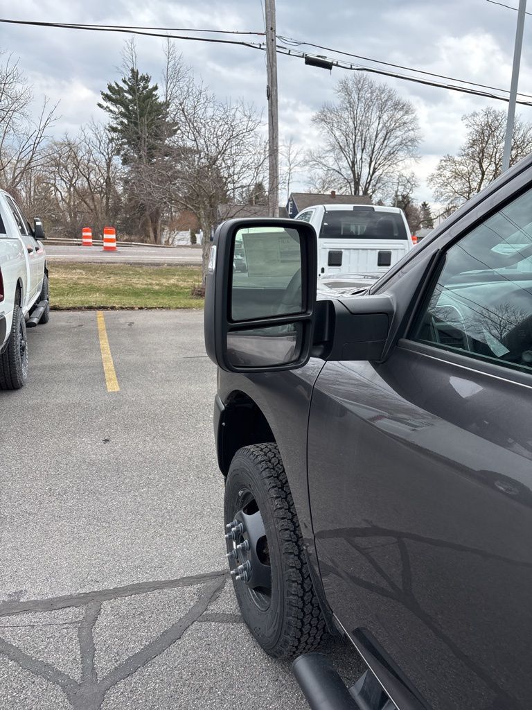 New 2026 Ram 3500 - photo 17