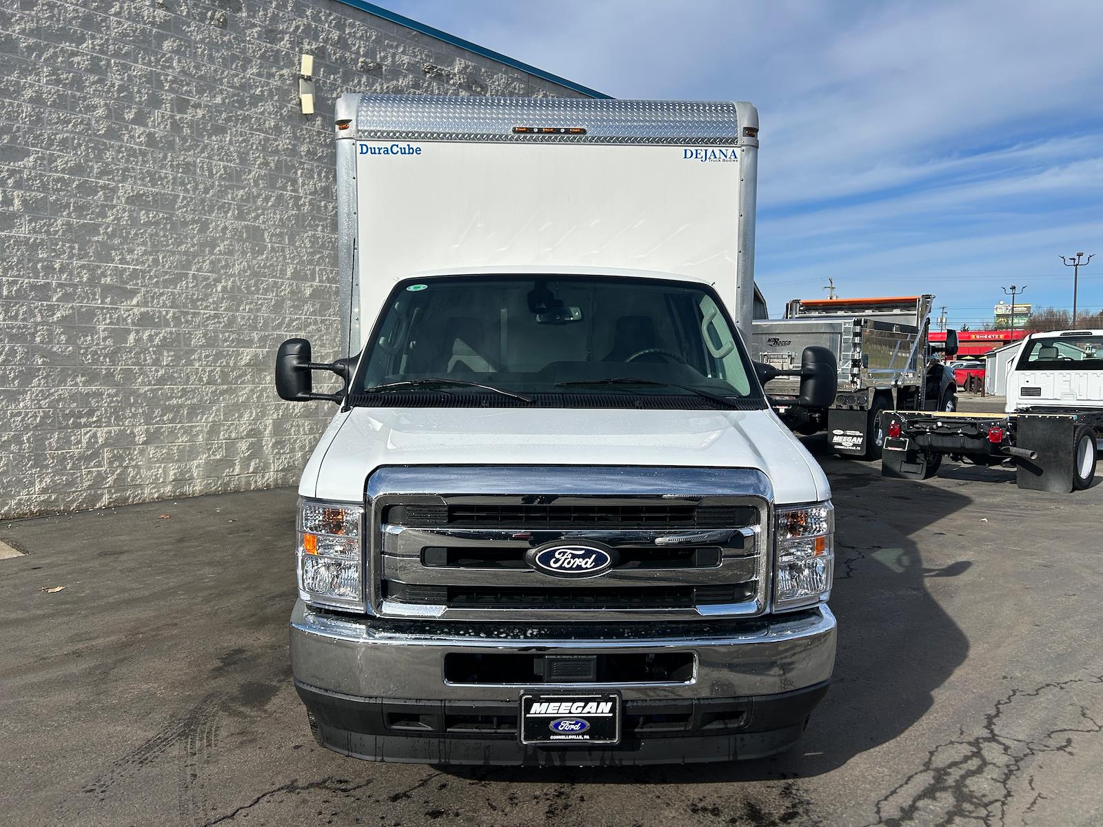 New 1996 Ford E-450 - photo 15
