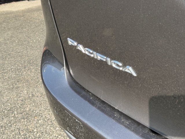 Used 2022 Chrysler Pacifica - photo 49