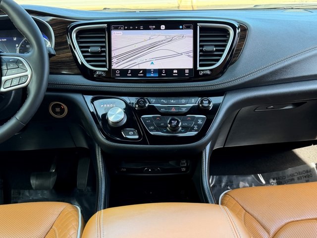 Used 2022 Chrysler Pacifica - photo 41