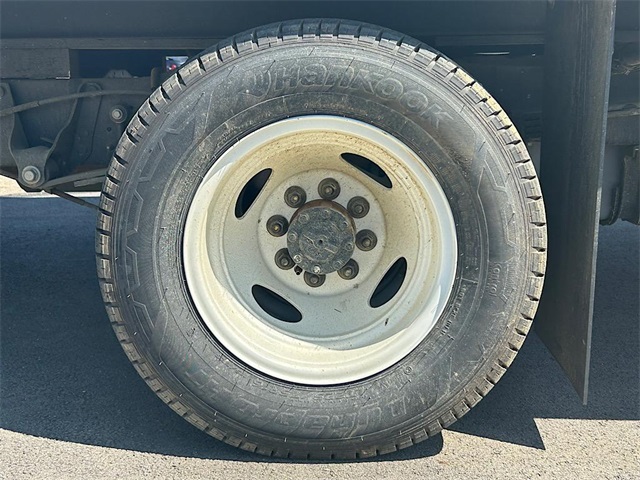 New 2025 Ford E-350 - photo 27