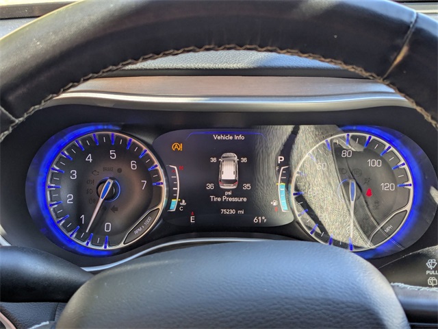 Used 2020 Chrysler Pacifica - photo 16