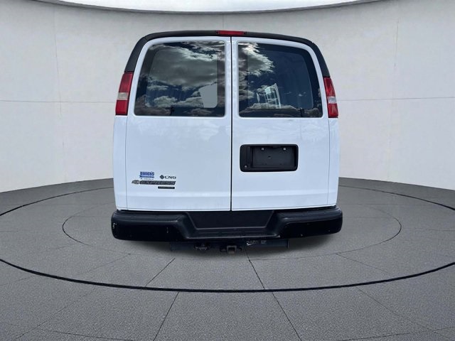 Used 2014 Chevrolet Express 2500 - photo 7