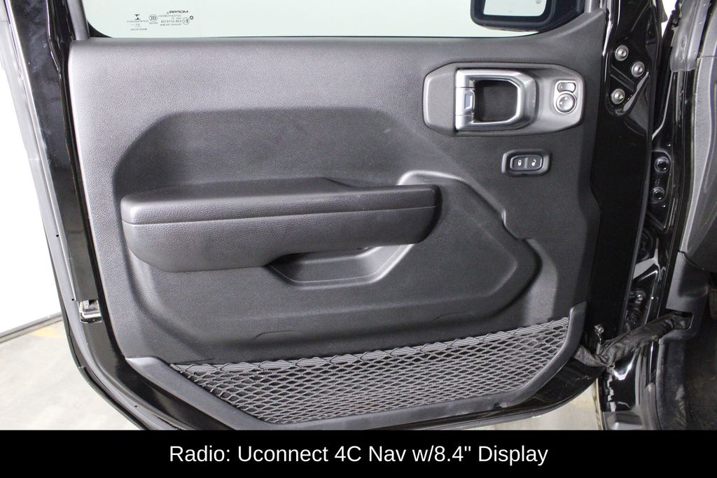 Used 2021 Jeep Gladiator - photo 22