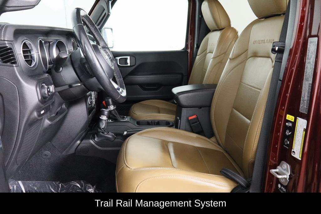 Used 2021 Jeep Gladiator - photo 12