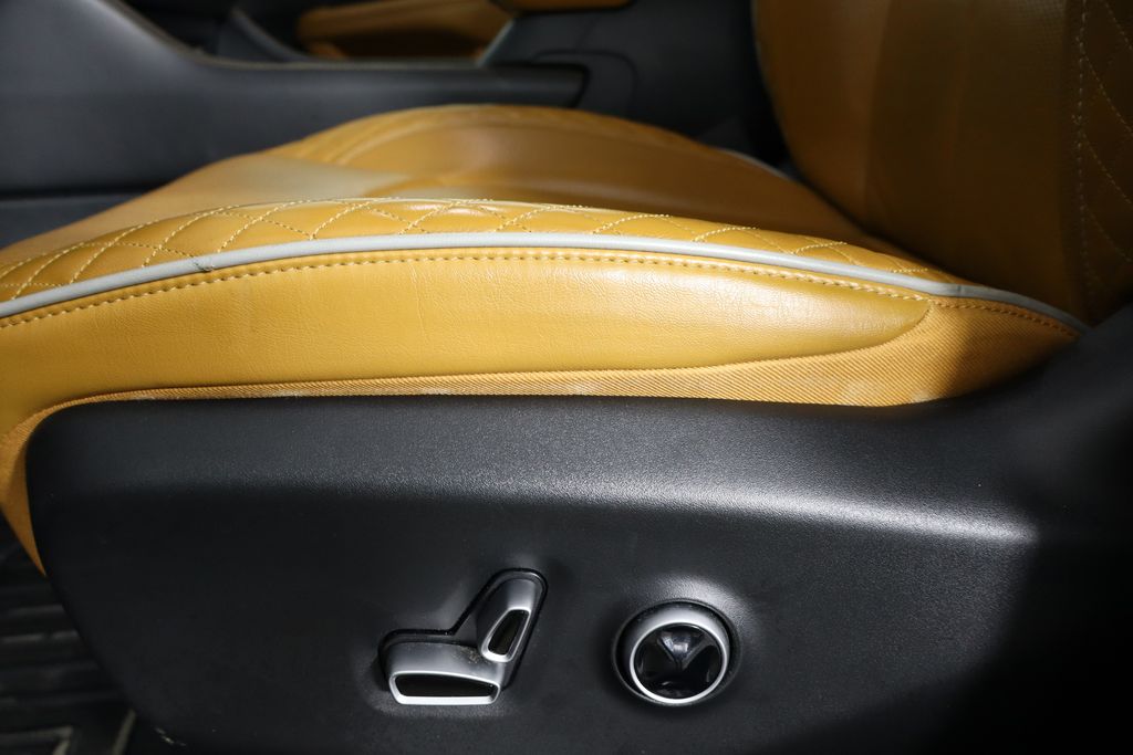 Used 2023 Chrysler Pacifica - photo 37