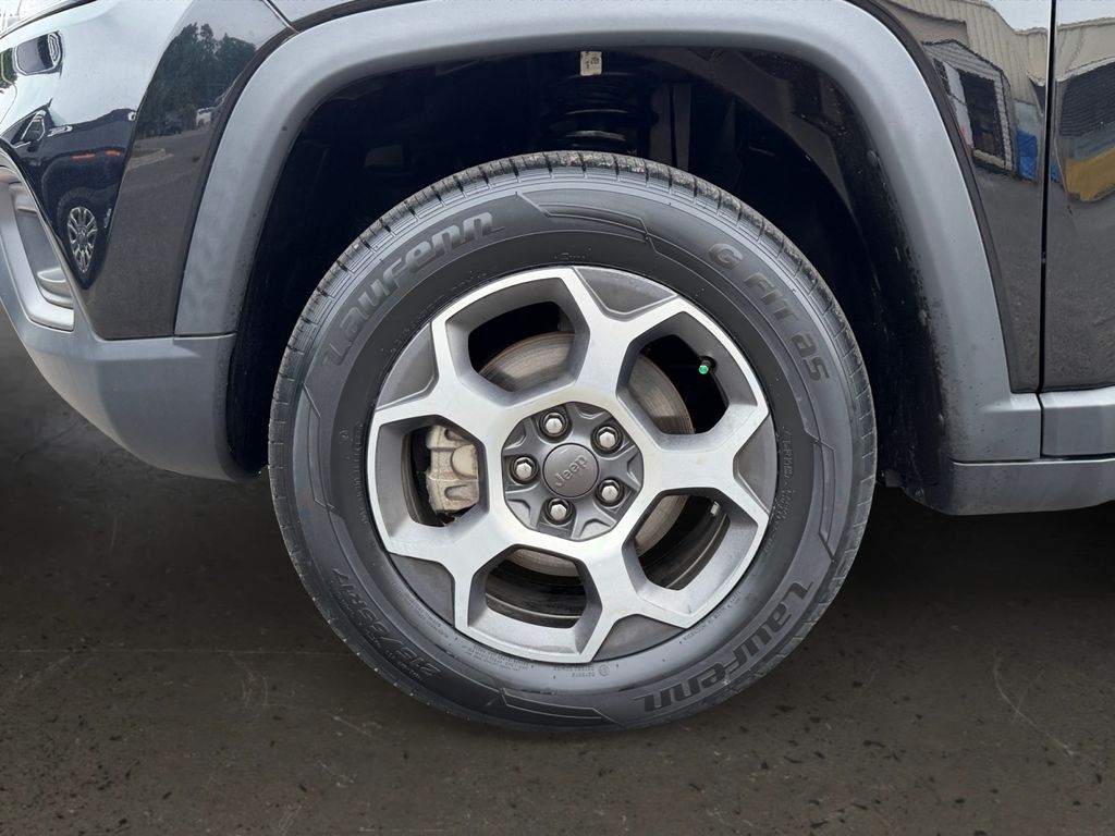 Used 2022 Jeep Compass - photo 12