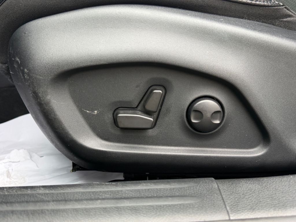 Used 2022 Jeep Compass - photo 27