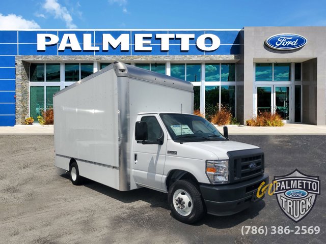 New 2023 Ford E-450 - photo 1
