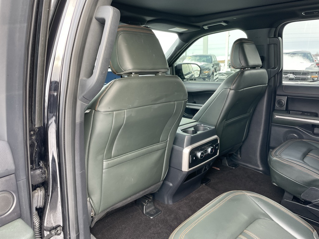 Used 2022 Ford Expedition - photo 60