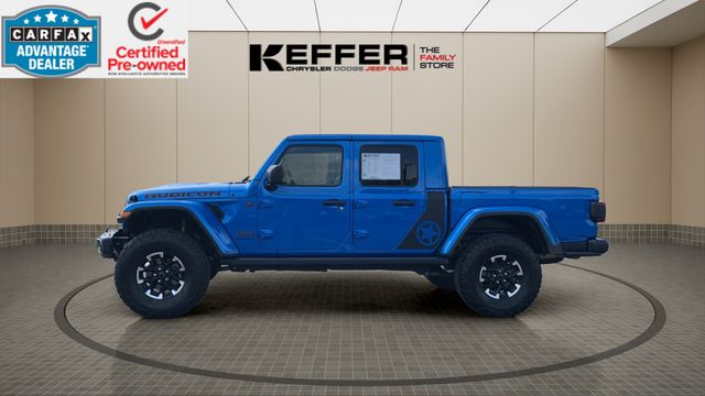 Used 2024 Jeep Gladiator - photo 2