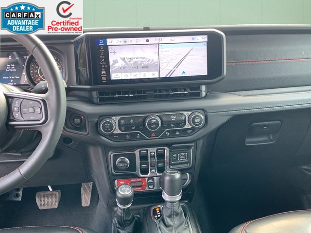 Used 2024 Jeep Gladiator - photo 25