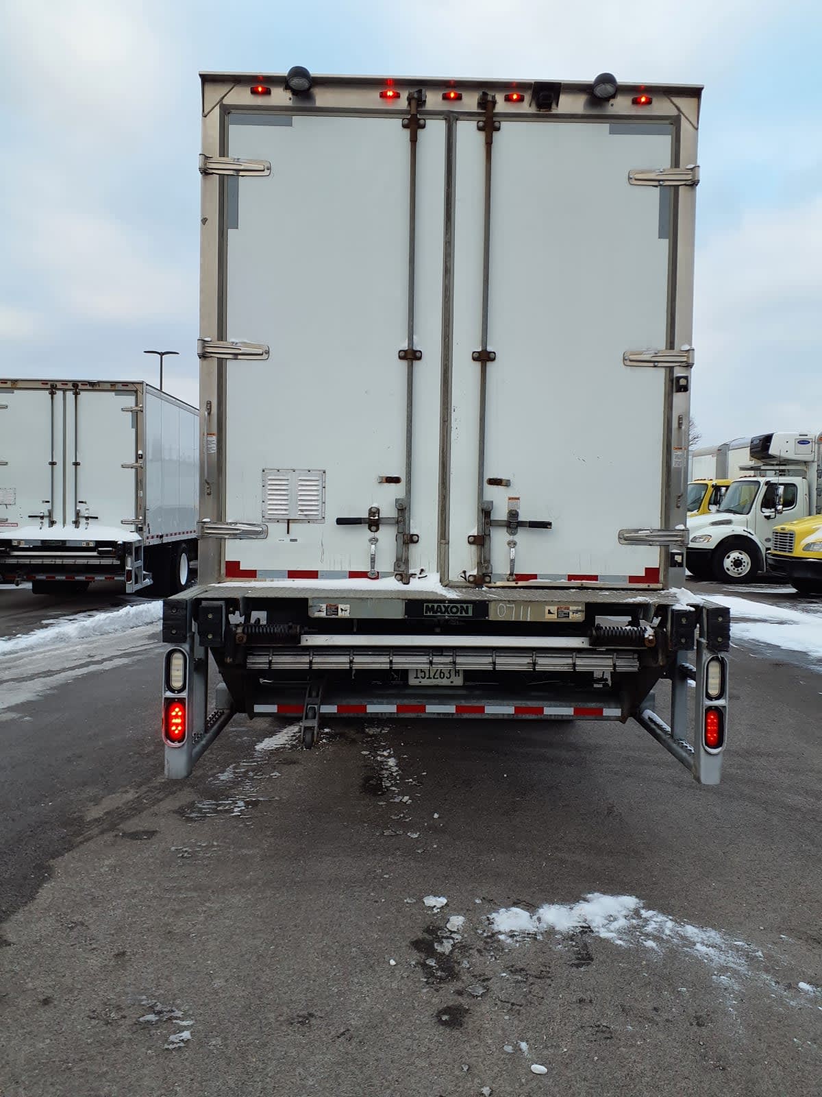 Used 2016 Freightliner M2 106 - photo 7