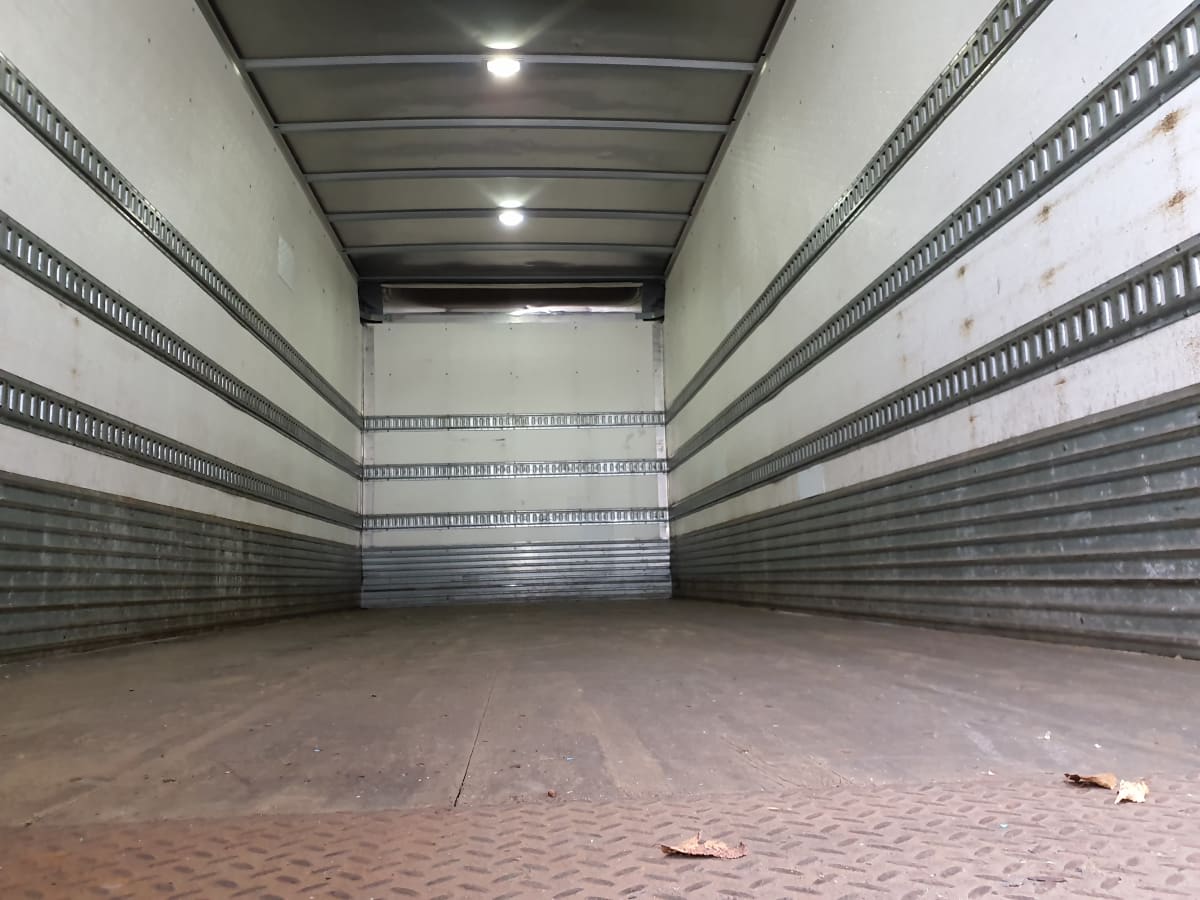 Used 2016 Freightliner M2 106 - photo 10