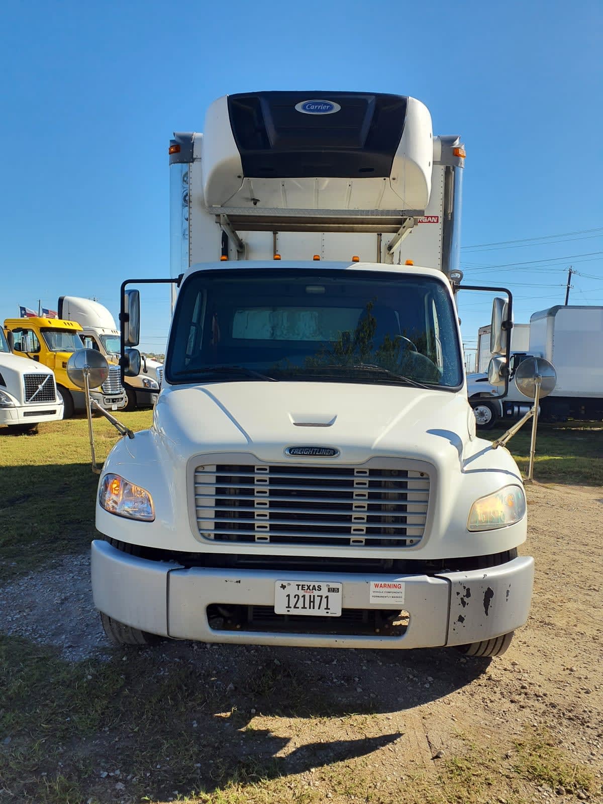 Used 2018 Freightliner M2 106 - photo 2