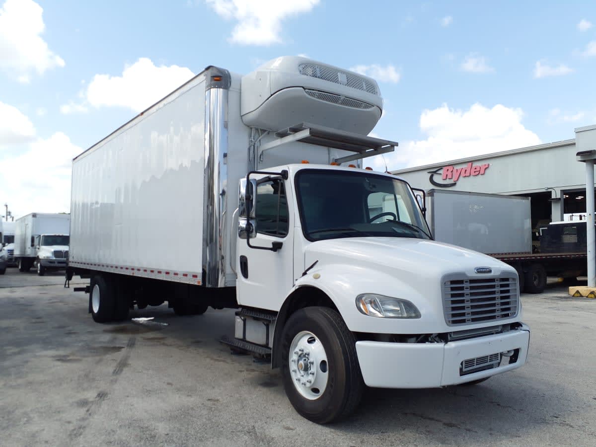 Used 2018 Freightliner M2 106 - photo 5