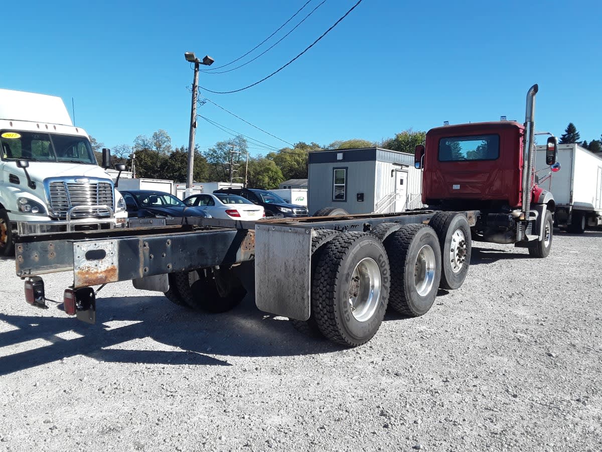 Used 2018 Mack GU813 - photo 6