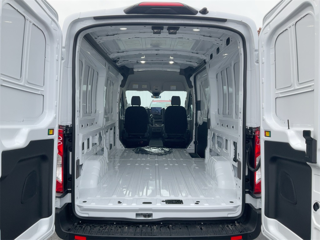 New 2026 Ford Transit 250 - photo 9