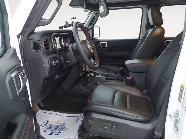 Used 2024 Jeep Gladiator - photo 11