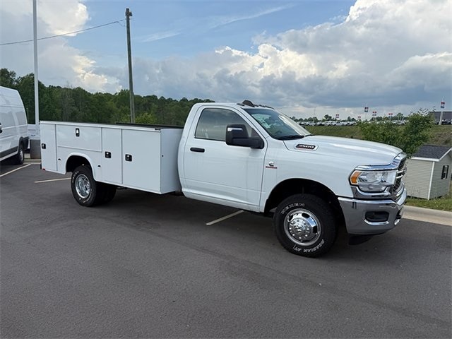 New 2023 Ram 3500 - photo 2