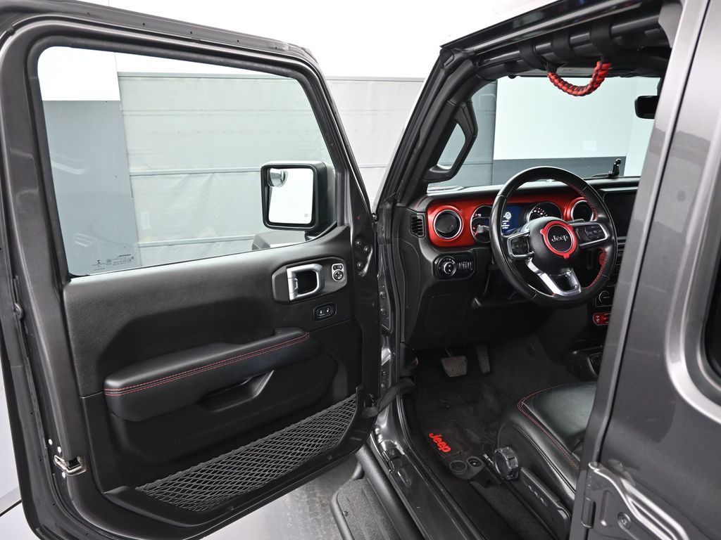 Used 2022 Jeep Gladiator - photo 51