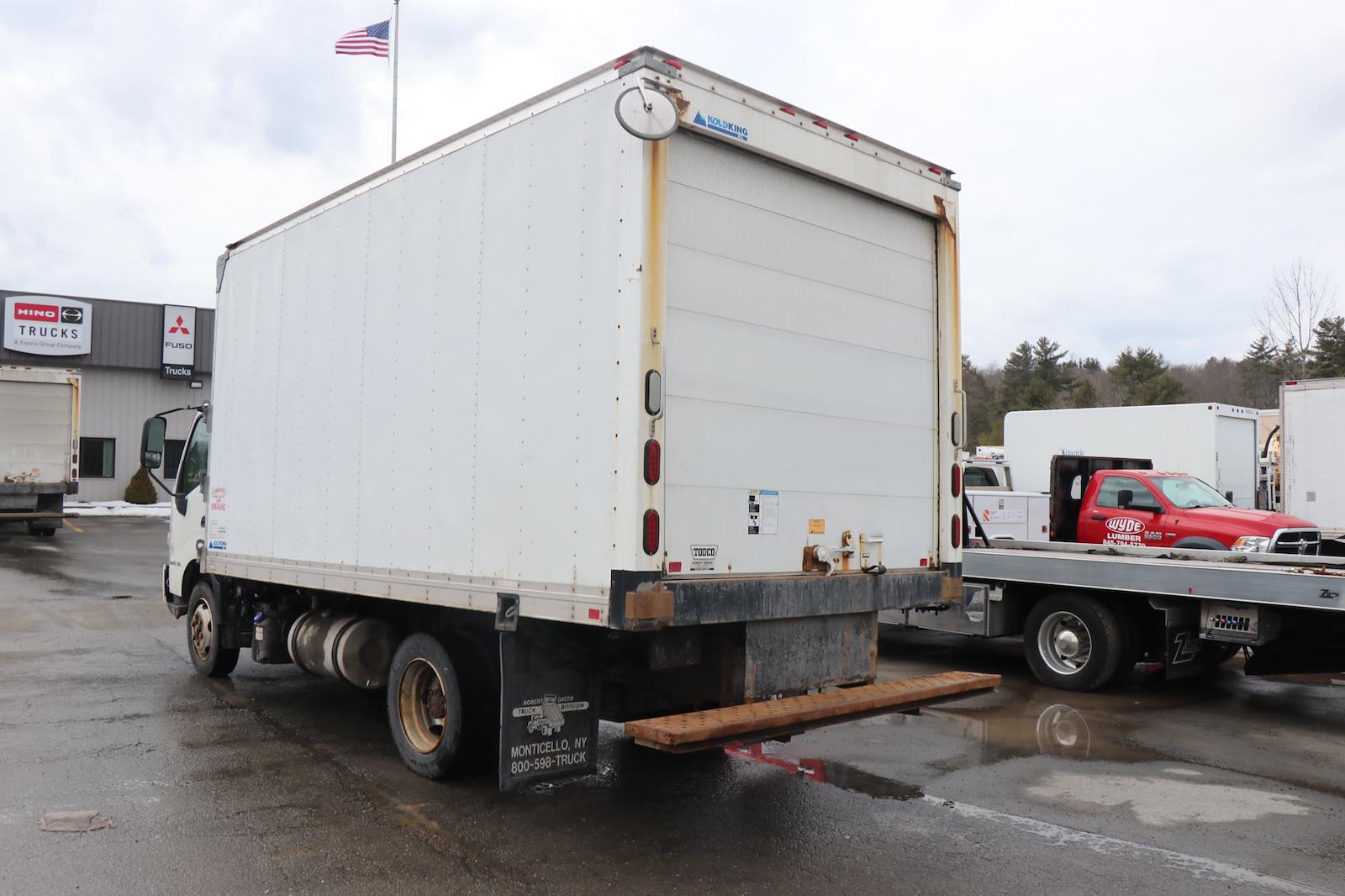 Used 2015 Hino 195 - photo 12