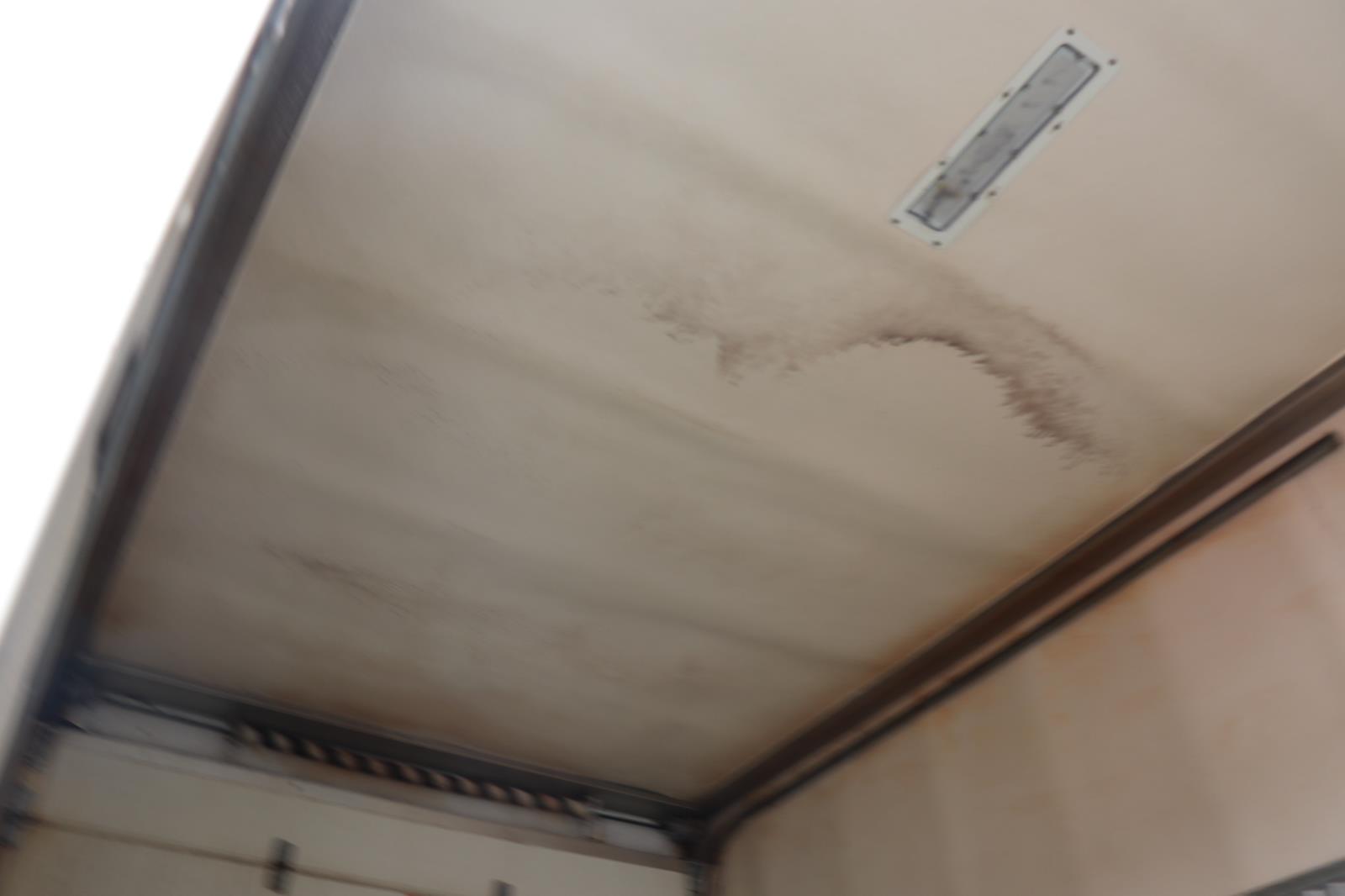 Used 2015 Hino 195 - photo 9